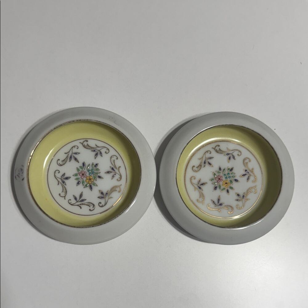 Vintage Set of 2 Hunt-Hallmark Porcelain Hand Painted Coasters/Jewelery Holder